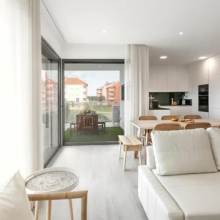 Consolacao Wave House * 阿通奎亚·达·巴利亚